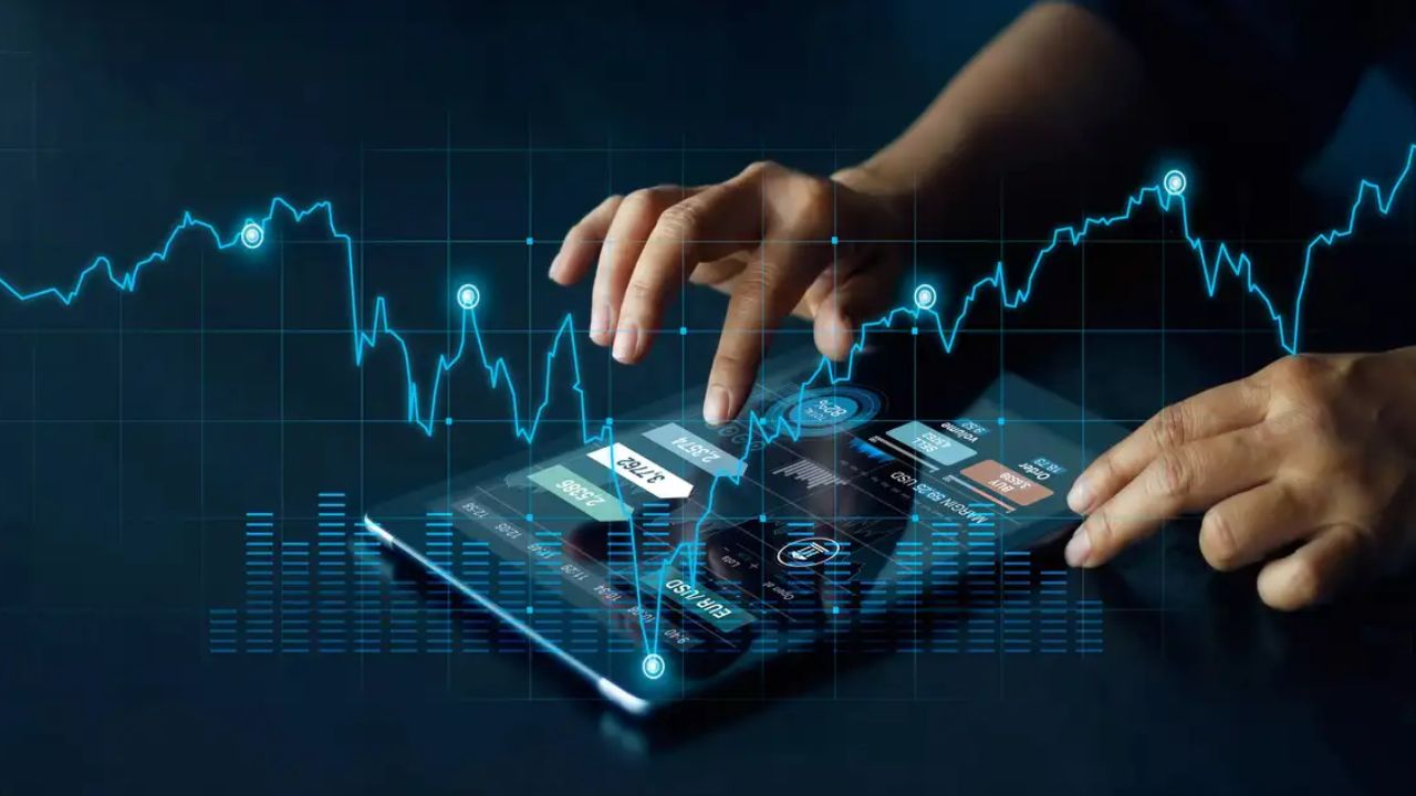 Stock Market: नया साल, नया निवेश ट्रेंड? 2026 में ये सेक्टर बदल सकते हैं कमाई की तस्वीर, जानें पूरी डिटेल