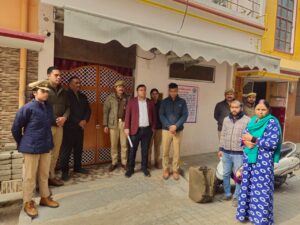 गोरखपुर: रेलवे में फर्जी नौकरी का काला खेल बेनकाब, गैंगस्टर की 1 करोड़ की संपत्ति जब्त