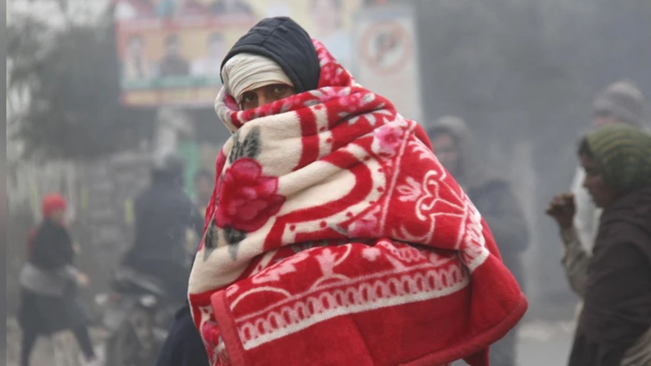 उत्तर भारत में कड़ाके की ठंड, दिल्ली से लेकर बिहार और राजस्थान तक अलर्ट, न्यूनतम तापमान 6 डिग्री तक गिरा