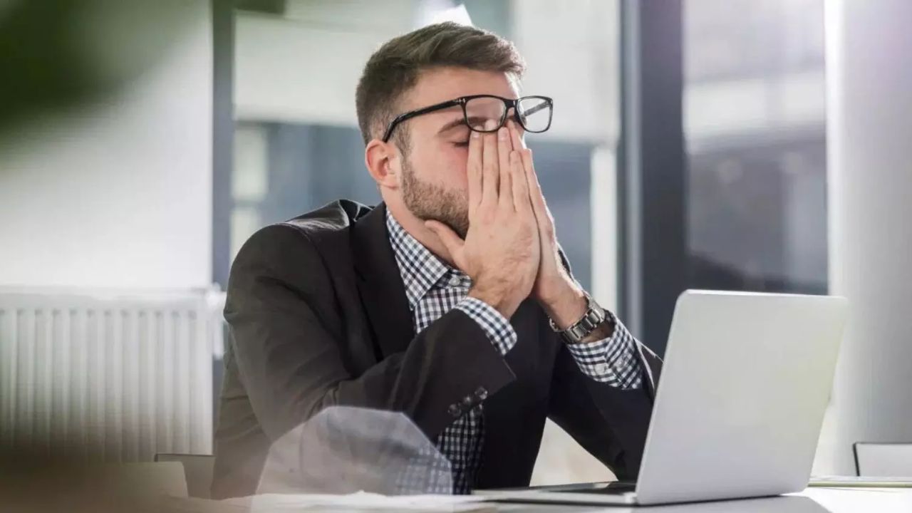 सर्दियों में बढ़ता स्ट्रेस करना है कम? डाइट में शामिल करें ये 5 विंटर फ्रेंडली फूड