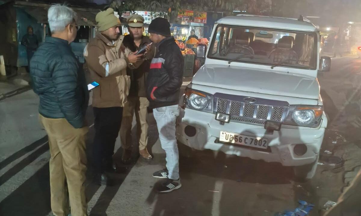 ड्रिंक एंड ड्राइव पर सख्ती: महराजगंज में रातभर चला संयुक्त अभियान, डेढ़ दर्जन नशेड़ी वाहन चालक पकड़े गए