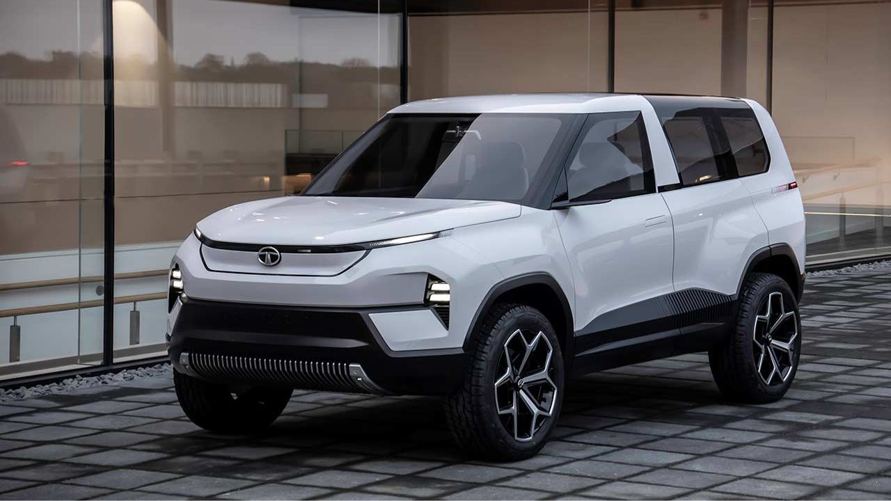 दूसरा प्लान 2 साल या 1,25,000 किलोमीटर का है, जो थोड़ा महंगा है और इसकी कीमत 25,000 रुपये से लेकर 34,000 रुपये तक जाती है। यह प्लान उन खरीदारों के लिए अधिक उपयुक्त है, जो Tata Sierra को लंबे समय तक चलाने का इरादा रखते हैं और रिपेयर या मेंटेनेंस खर्च से बचाव चाहते हैं। (Img- Internet)