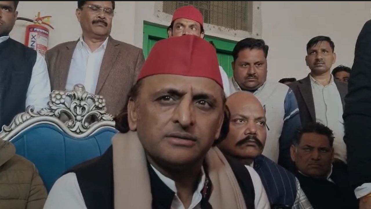 Kannauj: सपा प्रमुख अखिलेश यादव का बड़ा बयान, जातीय जनगणना से लेकर शंकराचार्य विवाद पर कही ये बात