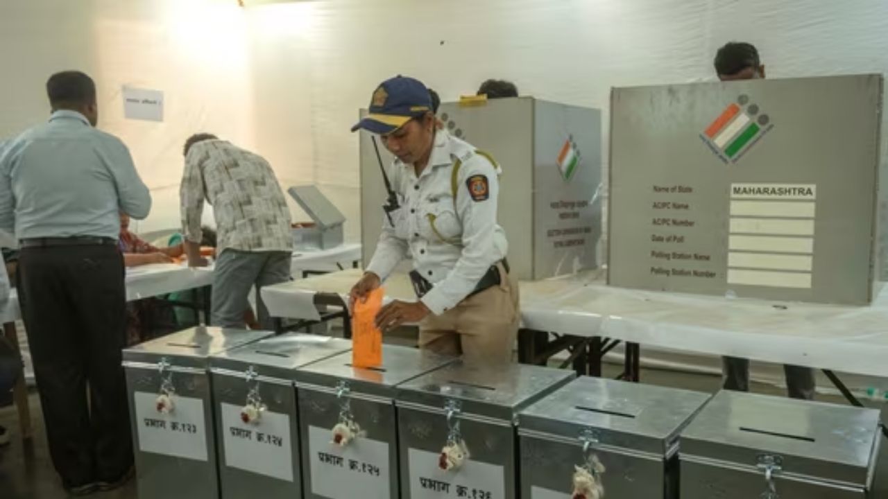 BMC Elction Exit Poll: बीएमसी चुनाव में जानिये किसका पलड़ा भारी, पढ़िए क्या कहते हैं एग्जिट पोल