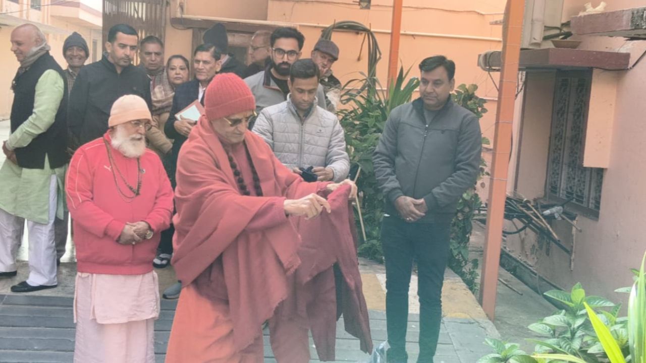 Bhilwara News: महामंडलेश्वर स्वामी हंसराम ने बताया सच्ची सेवा का अर्थ