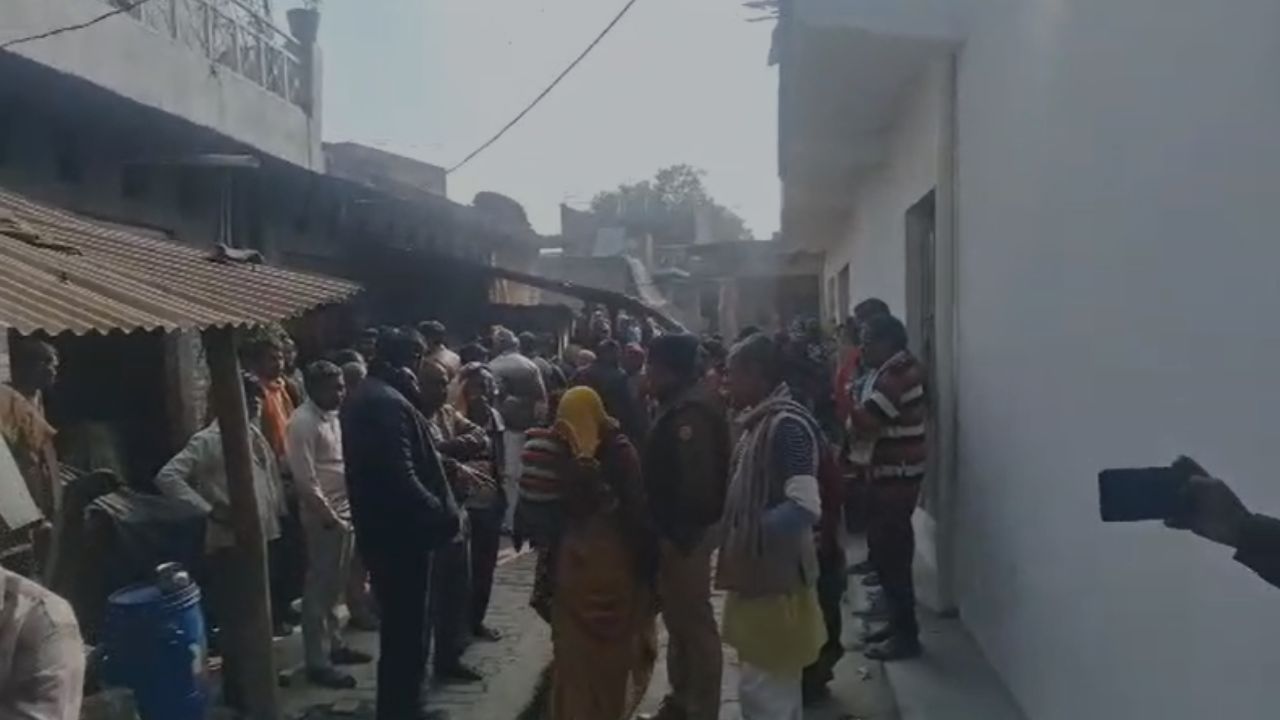 Fatehpur Suicide: फतेहपुर में विवाहिता ने लगाई फांसी, गांव में हड़कंप