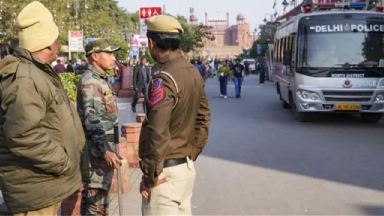 दिल्ली पुलिस का Operation Gang Bust; 9,000 पुलिसकर्मी को मैदान में, ऐसे दबोचे 800 से ज्यादा आरोपी
