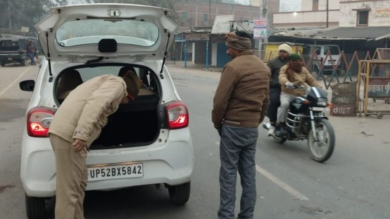 कड़ाके की ठंड में भी देवरिया पुलिस फुल एक्शन में, सुबह-सुबह दिखी सख्ती; जानिए अपराधियों में क्यों है खौफ?