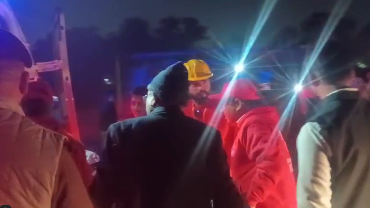 सायरन की आवाज और बुझी लाइटें, देवरिया में हुई अजीब-सी चुप्पी का अभ्यास; जानिए प्रशासन क्यों है अलर्ट?