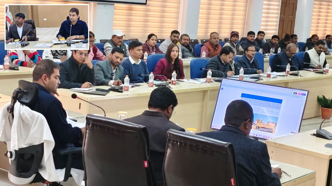 Kaushambi News: निर्माण कार्यों की समीक्षा में DM सख्त, धीमी रफ्तार पर उठे सवाल, कई एजेंसियों को मिला नोटिस