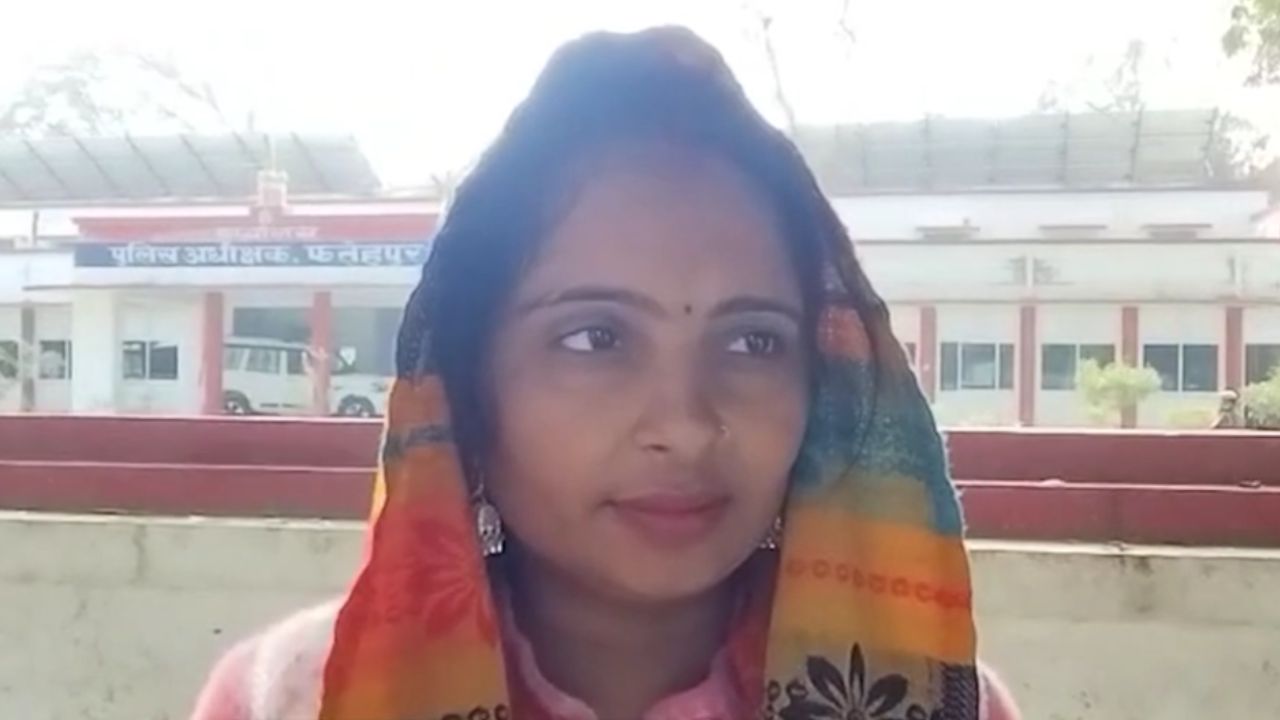 Video: पति की प्रताड़ना से परेशान महिला ने मांगी पुलिस से सुरक्षा, वीडियो में सुनिये पीड़िता की आपबीती