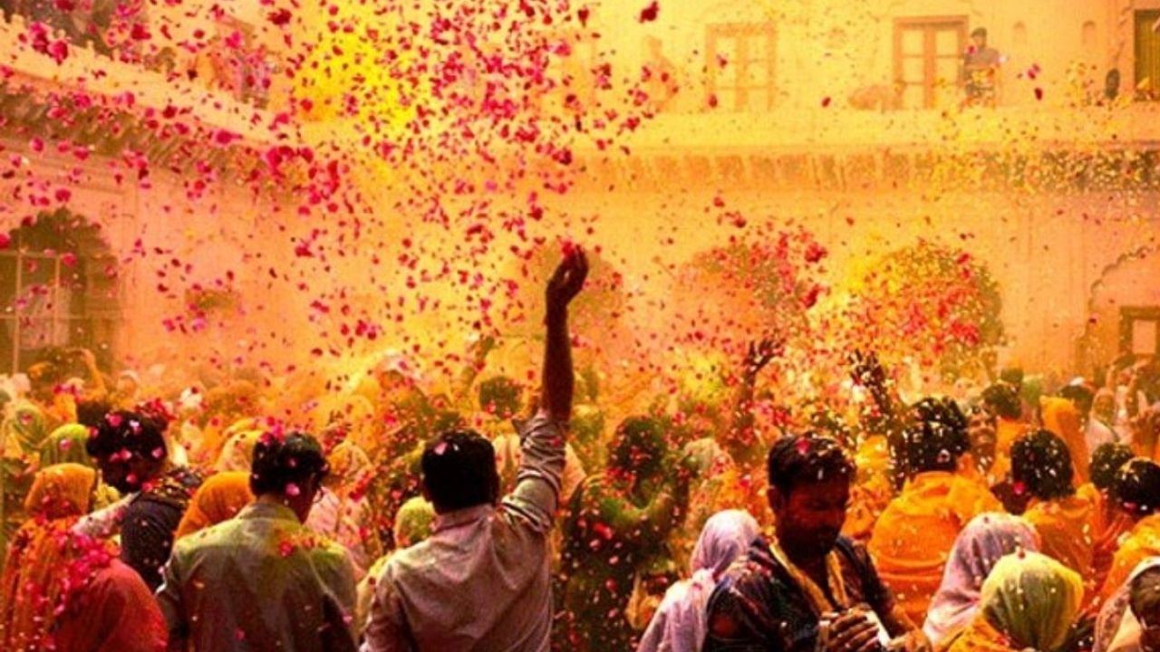 Fhalgun Month 2026: कब से शुरू होगा फाल्गुन मास? जानें व्रत-त्योहारों की पूरी लिस्ट और धार्मिक महत्व