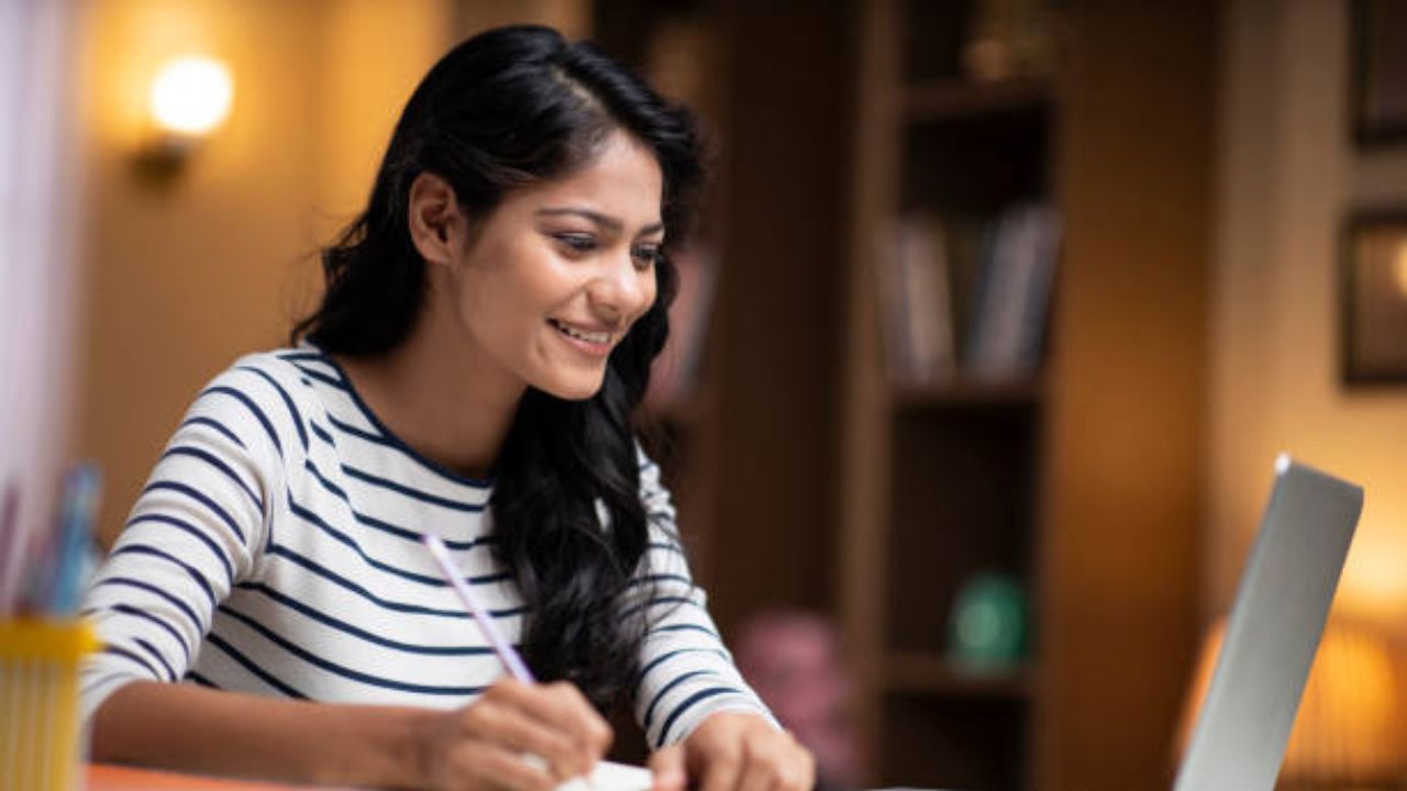 IGNOU छात्रों के लिए बड़ी खुशखबरी! दिल्ली में 12 जनवरी को लगेगा मेगा जॉब फेयर, इंटरनेशनल जॉब्स का भी मौका