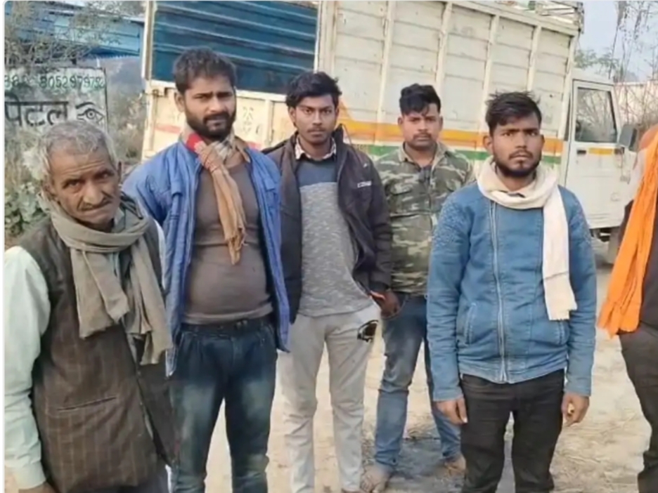 Fatehpur News: फतेहपुर में ठंड बनी मजदूर के लिए काल, परिवार में मचा कोहराम