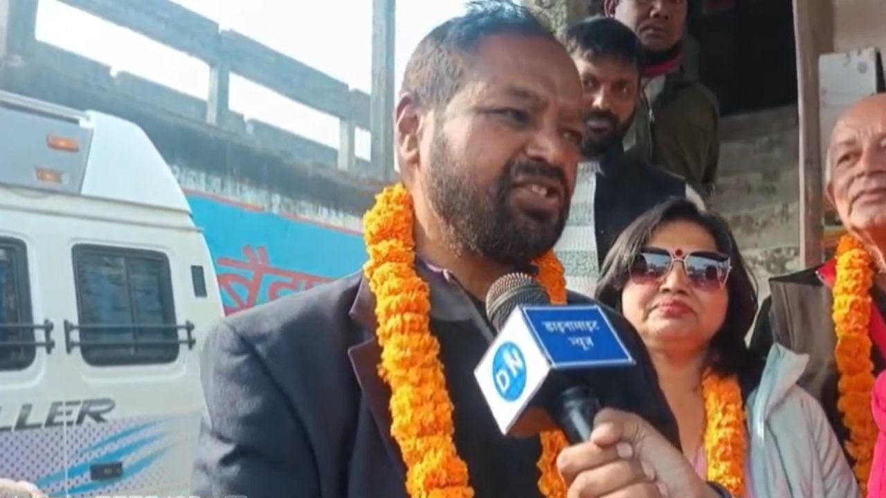 नेपाल रेजिंग डे मिशन से पहले कोल्हुई में देशभक्ति का माहौल, कमल किशोर कमांडो का अभिनंदन