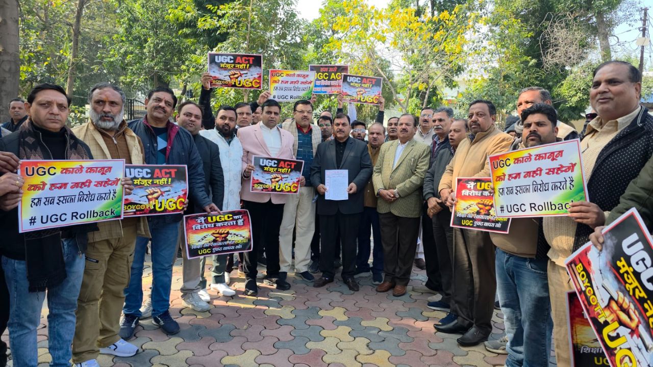 यूजीसी कानून के खिलाफ स्वर्ण समाज का जबरदस्त विरोध, चुनाव को लेकर दी चेतावनी
