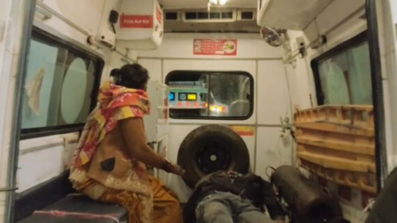 Raebareli Road Accident: बेलगाम वाहन ने ली युवक की जान, गांव में मचा मातम