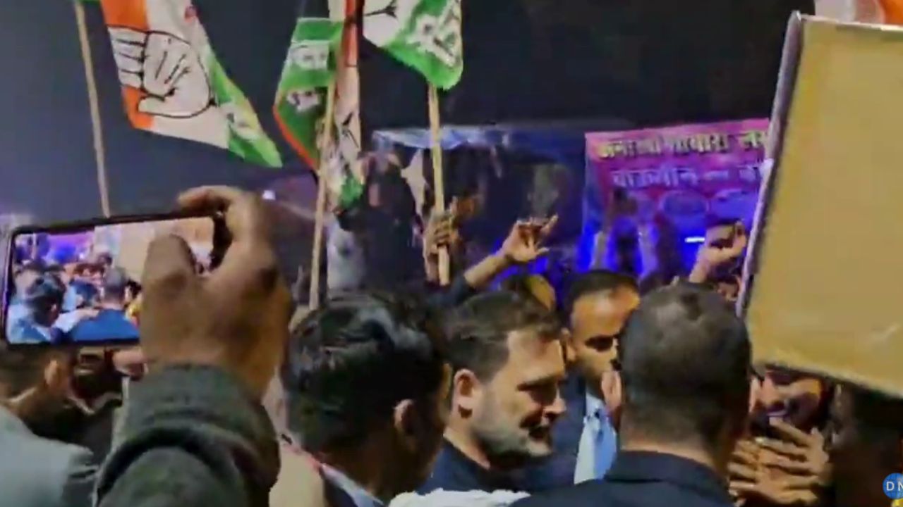 रायबरेली पहुंचे राहुल गांधी, क्रिकेट प्रतियोगिता का करेंगे उद्घाटन, ये दिग्गज क्रिकेटर भी रहेंगे मौजूद