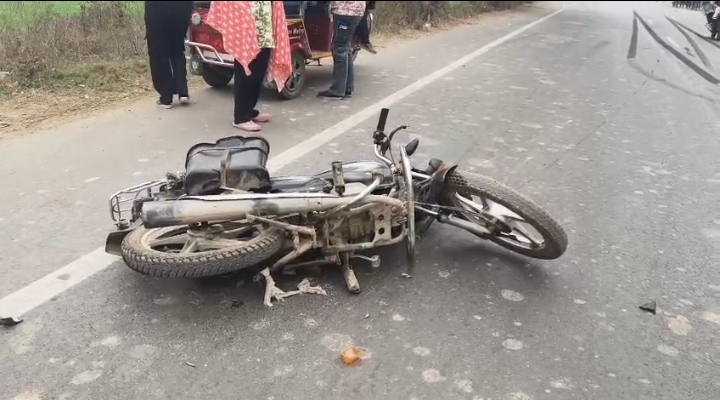 Raebareli Road Accident: रायबरेली में सड़क हादसा, एफसीआई कर्मचारी की हुई मौत