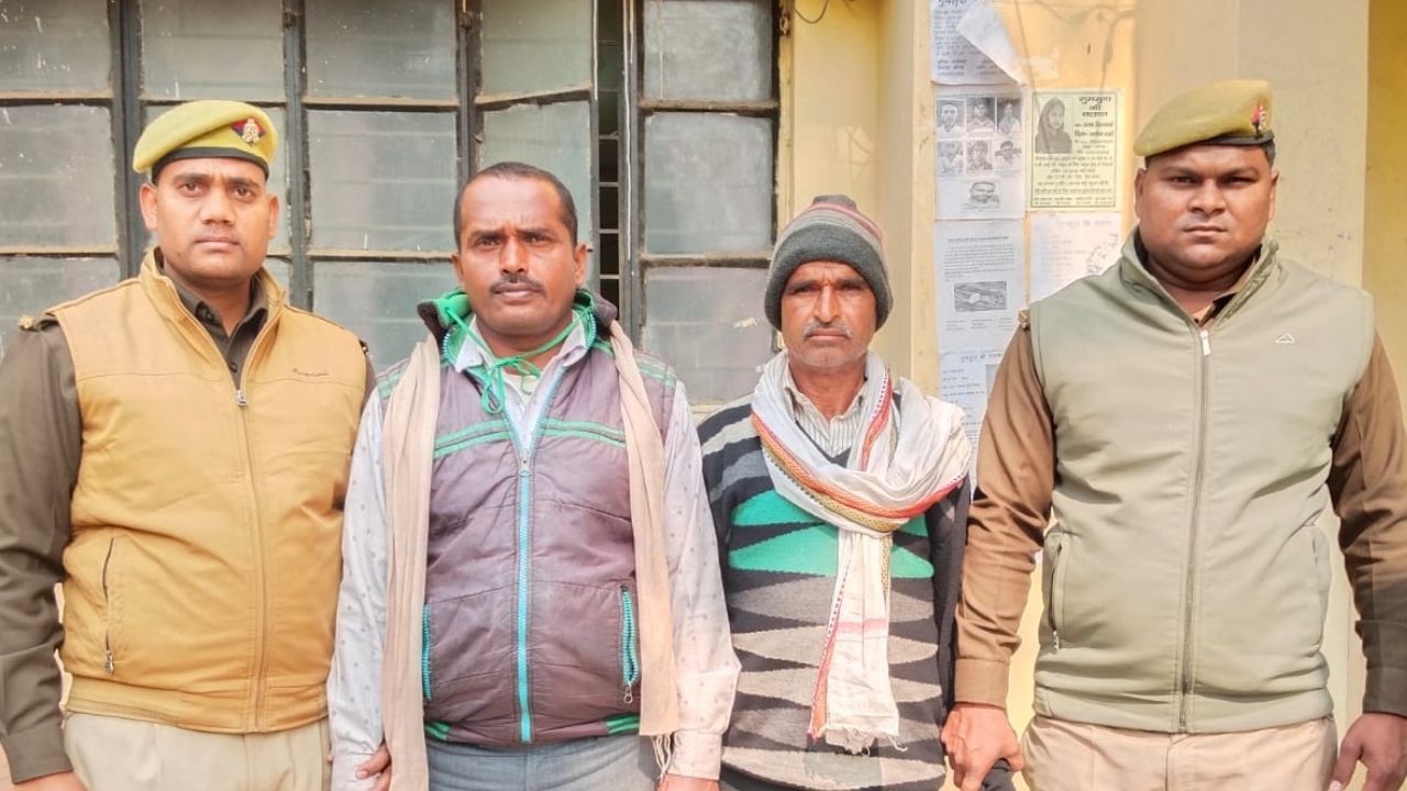 सोनभद्र में गोवंश तस्करी पर बड़ा प्रहार, जंगल के रास्ते ले जाए जा रहे थे पशु; पुलिस ने दो आरोपी को दबोचा