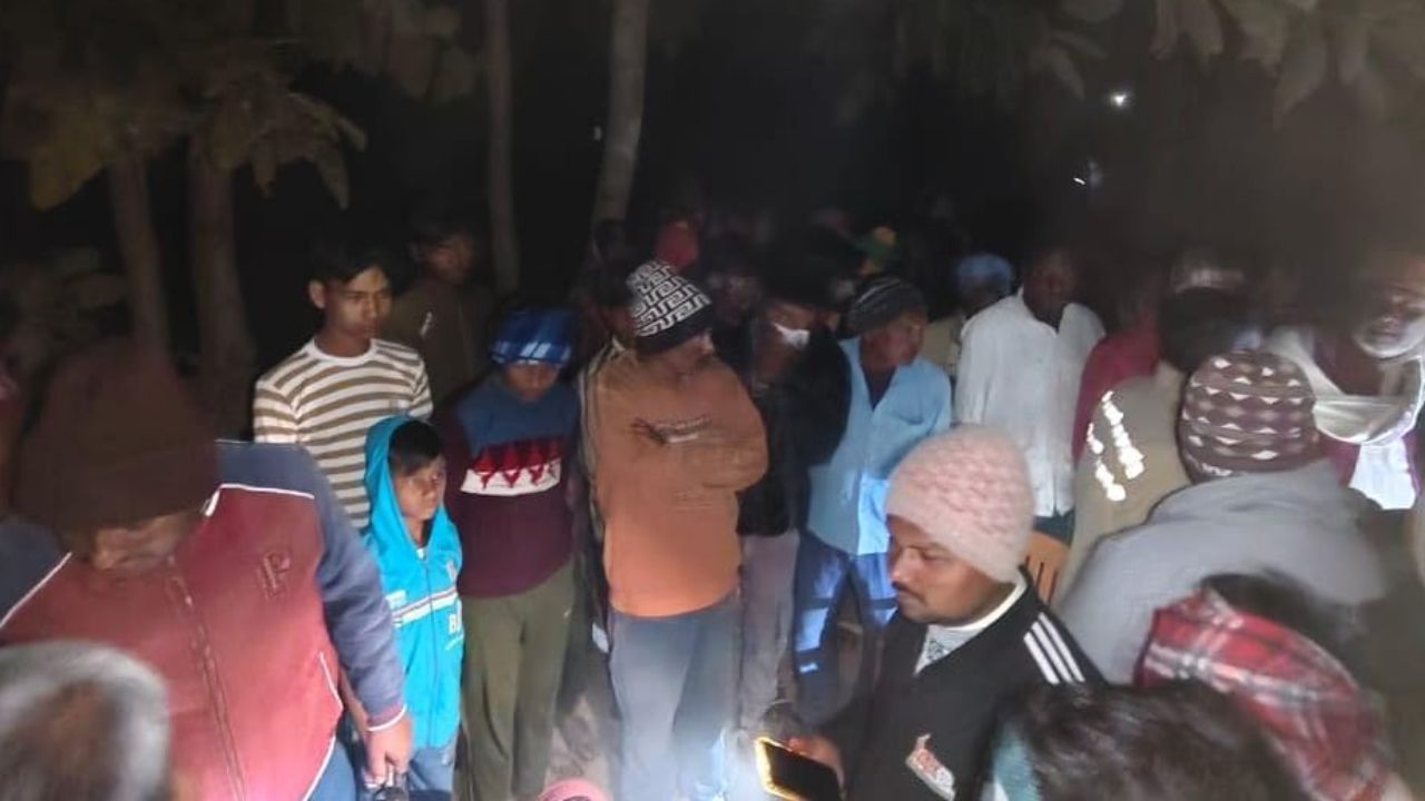 सोनभद्र में अलाव की आग ने ली एक बुजु्र्ग महिला की जान, पति के सामने जिंदा जली