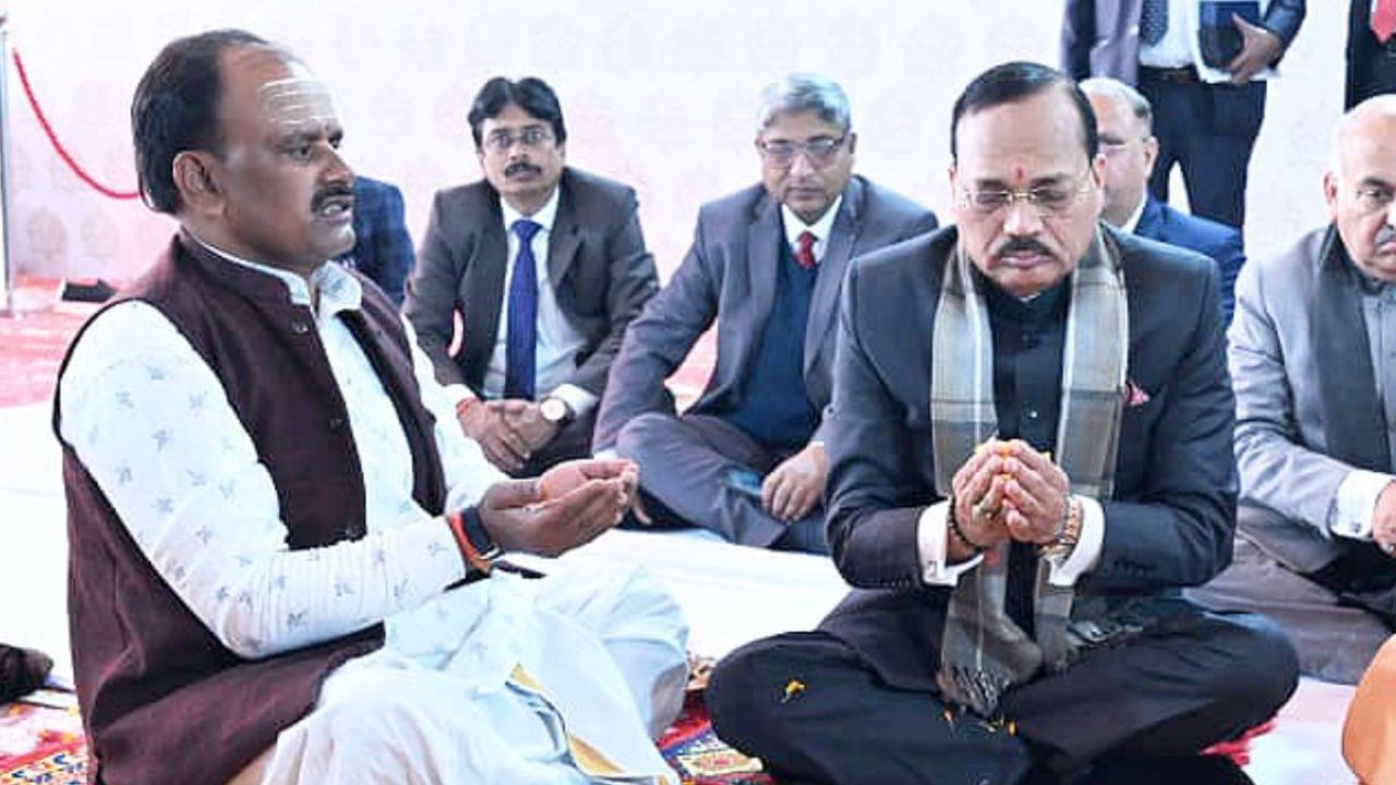 यूपी: एकीकृत न्यायालय परिसर का शिलान्यास, CJI सूर्यकांत ने किया भूमि पूजन; सीएम, जस्टिस राजेश बिंदल और CJ अरुण भंसाली रहे मौजूद