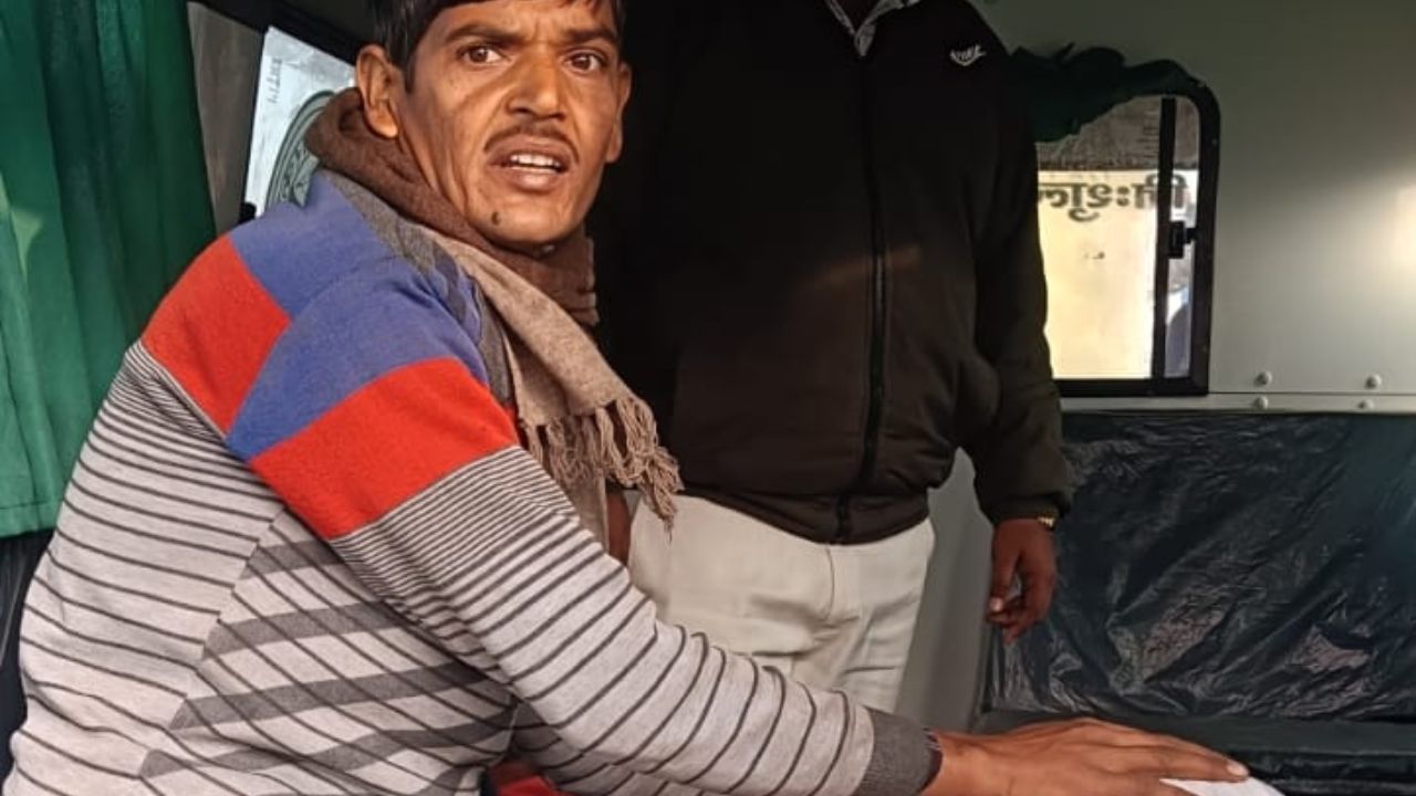 Bulandshahr News: चलती ट्रेन में गूंजी किलकारी, RPF ने जच्चा-बच्चा को समय पर पहुंचाया अस्पताल