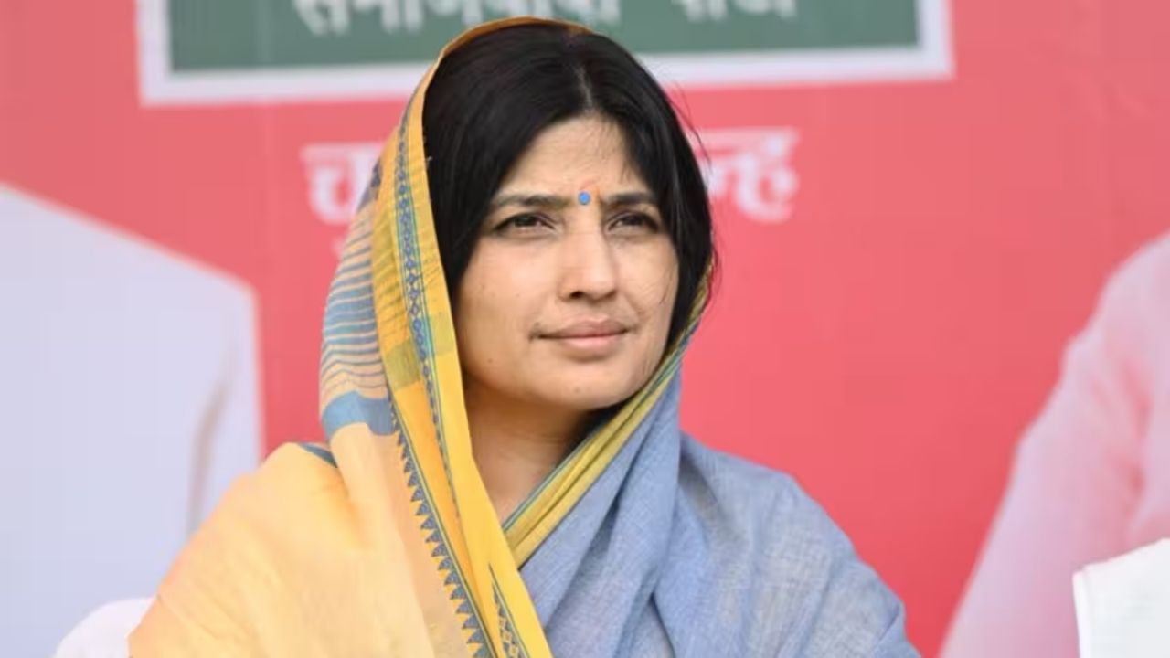 Dimple Yadav Birthday: मैनपुरी सांसद डिंपल यादव आज मना रहीं अपना 48वां जन्मदिन, जानिए उनसे जुड़ी रोचक बातें