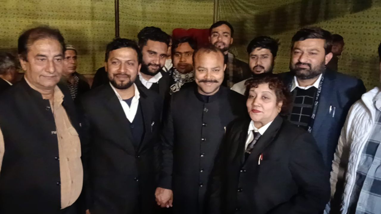 मुजफ्फरनगर बार काउंसिल चुनाव को लेकर सरगर्मी तेज, शाहनवाज राणा ने वकीलों से मांगा समर्थन