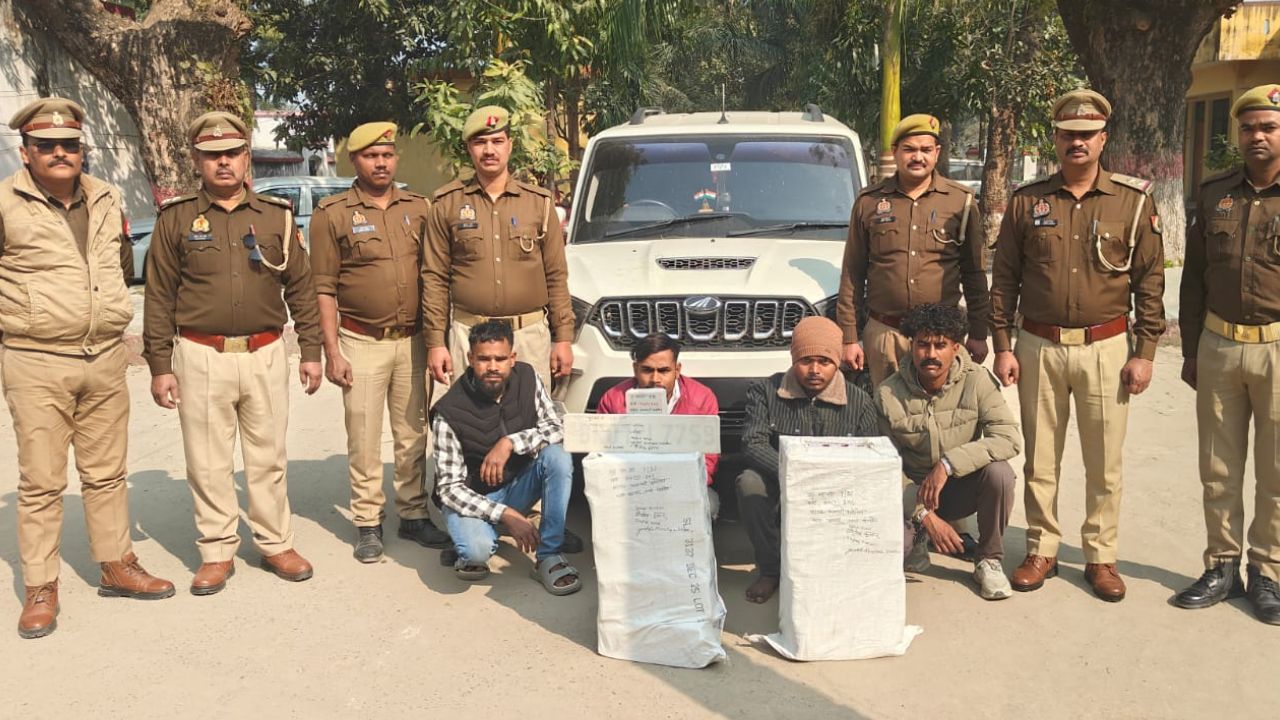 बिहार से यूपी तक फैला शराब तस्करी का नेटवर्क, लग्जरी स्कार्पियो समेत चार धराए