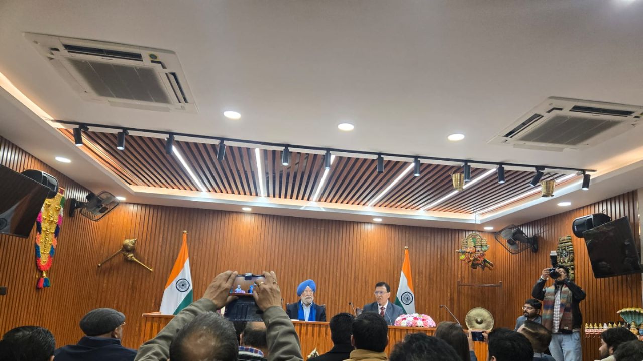 Delhi News:”देश अपनी रणनीति नहीं बताते”: हरदीप सिंह पुरी ने इंडिया एनर्जी वीक 2026 को लेकर क्या कहा?