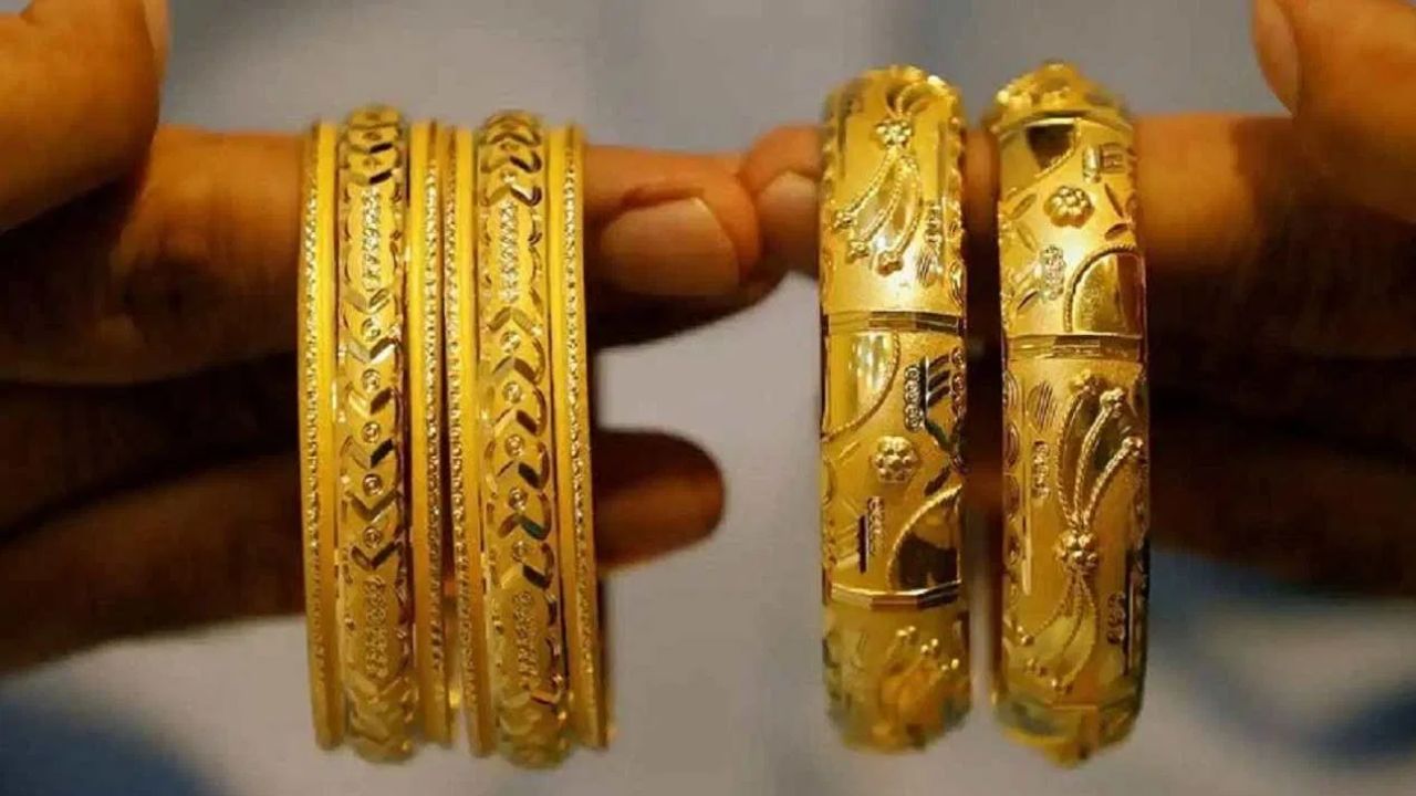 सोने में फिर चमक, चांदी हुई फीकी: वैश्विक तनाव के बीच गोल्ड ने पकड़ी रफ्तार, जानें आज के ताजा रेट
