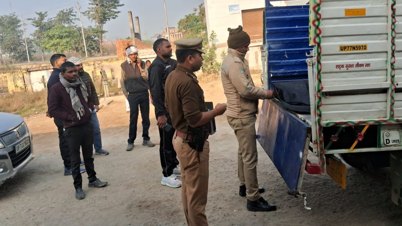 Kanpur News: जसवंतनगर के लिए रवाना हुआ था ट्रक चालक, झींझक में टूट गई सांसों की डोर