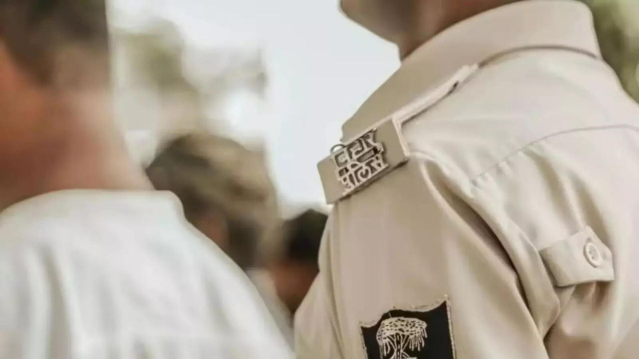 पटना NEET छात्रा मौत केस में बड़ा मोड़: FSL रिपोर्ट के बाद पुलिस का सख्त एक्शन, दो थानाध्यक्ष निलंबित