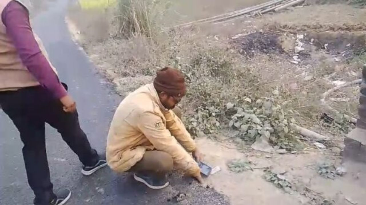 रायबरेली में खुली प्रशासन की पोल, एक सप्ताह भी नहीं टिकी नई-नवेली सड़क; अब राहगीर हो रहे परेशान