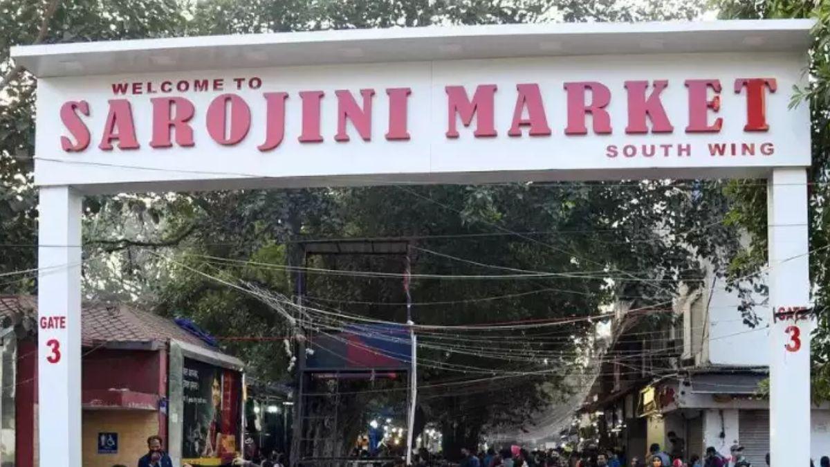 इन बाजारों में शॉपिंग करने के बाद दिल्ली की सरोजनी नगर मार्केट भी फीकी लग सकती है।