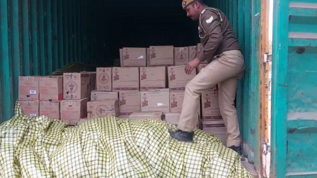 Sonbhadra Police Liquor Seizure