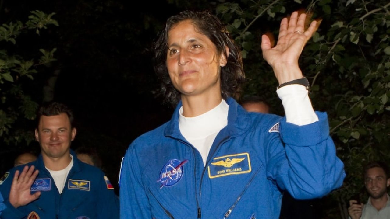 अंतरिक्ष की सुपरवुमन: 9 स्पेस वॉक, 3 मिशन और स्पेस में 608 दिन; जानें कैसी रही सुनीता विलियम्स की ऐतिहासिक उड़ान