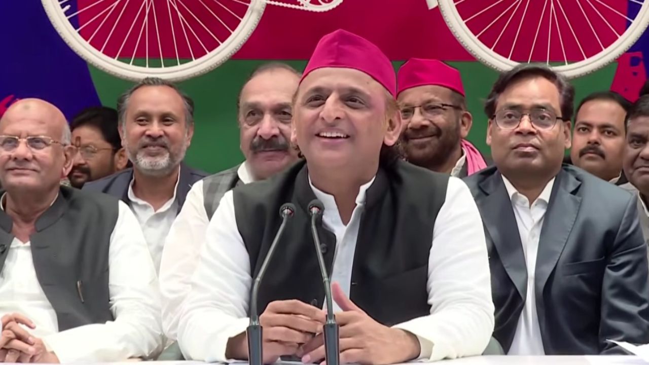 अखिलेश यादव बोले- यूपी में SIR के बहाने काटे गए कई वोटरों के नाम, चुनाव आयोग और सरकार ने रची साजिश   