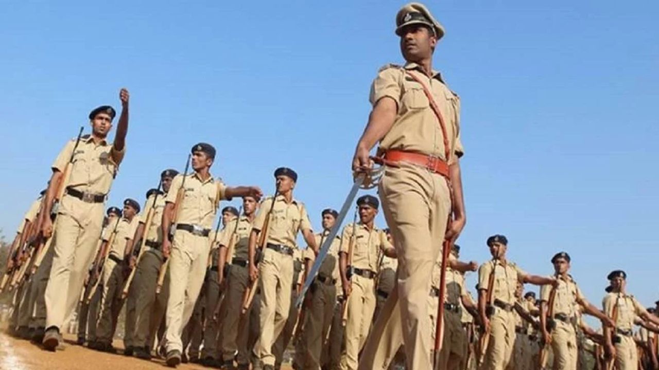 बिहार पुलिस में 993 कॉन्स्टेबल ऑपरेटर पदों पर भर्ती, 12वीं पास युवाओं के लिए सुनहरा अवसर