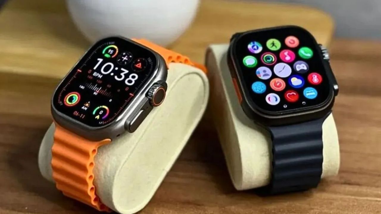 आजकल, बेसिक फीचर्स वाली स्मार्टवॉच आसानी से किफायती कीमतों पर मिल जाती हैं। इनमें स्टेप काउंटिंग, हार्ट रेट मॉनिटरिंग, स्लीप ट्रैकिंग और फोन नोटिफिकेशन जैसे ज़रूरी फीचर्स शामिल हैं। यह उन लड़कियों के लिए एक परफेक्ट गिफ्ट हो सकता है जो फिटनेस को लेकर जागरूक हैं और स्टाइल पसंद करती हैं। हल्के और रंगीन स्मार्टवॉच रोज़ पहनने में बहुत अच्छे लगते हैं और बिना ज़्यादा खर्च किए एक मॉडर्न टच देते हैं। (Img Source: Google)