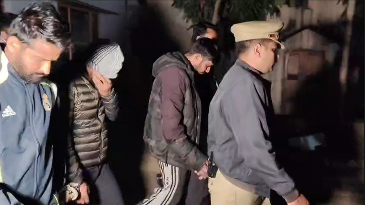मुजफ्फरनगर में हनी ट्रैप और पार्सल चोरी का खुलासा, तीन गिरफ्तार