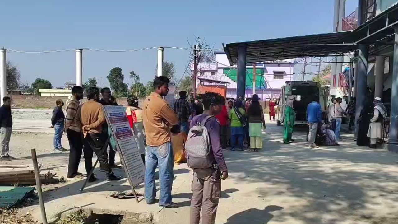 Dehradun: विकास नगर में छात्र की गड्ढे में गिरकर मौत, परिजनों में मचा कोहराम