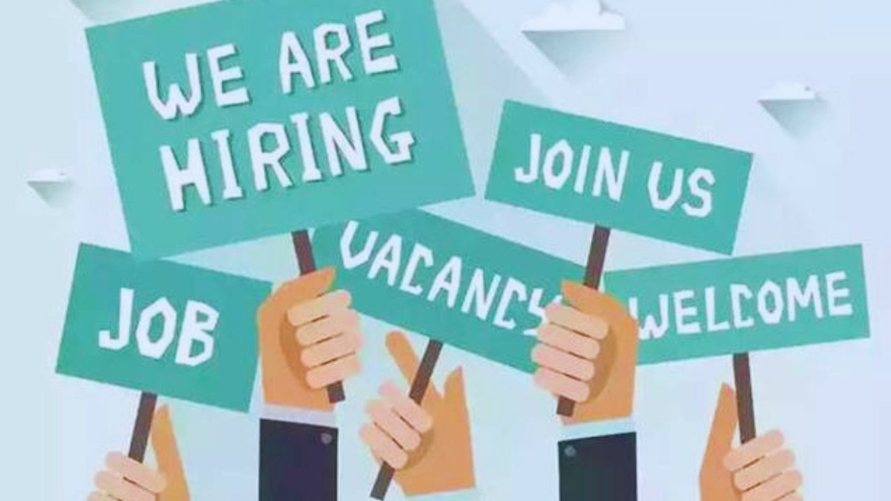 आवेदन MPPSC की आधिकारिक वेबसाइट mppsc.mp.gov.in पर ऑनलाइन किया जाएगा। उम्मीदवारों का चयन लिखित परीक्षा के आधार पर होगा, जो 20 सितंबर 2026 को आयोजित की जाएगी। आवेदन शुल्क सामान्य वर्ग के लिए 500 रुपये और आरक्षित वर्ग के लिए 250 रुपये तय है।(फोटो सोर्स- इंटरनेट)