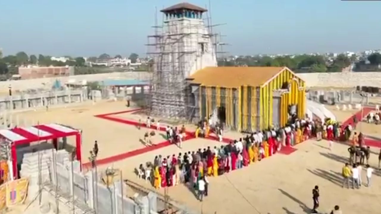 सपा प्रमुख अखिलेश यादव ने शेयर किया केदारेश्वर मंदिर का मनमोहन वीडियो