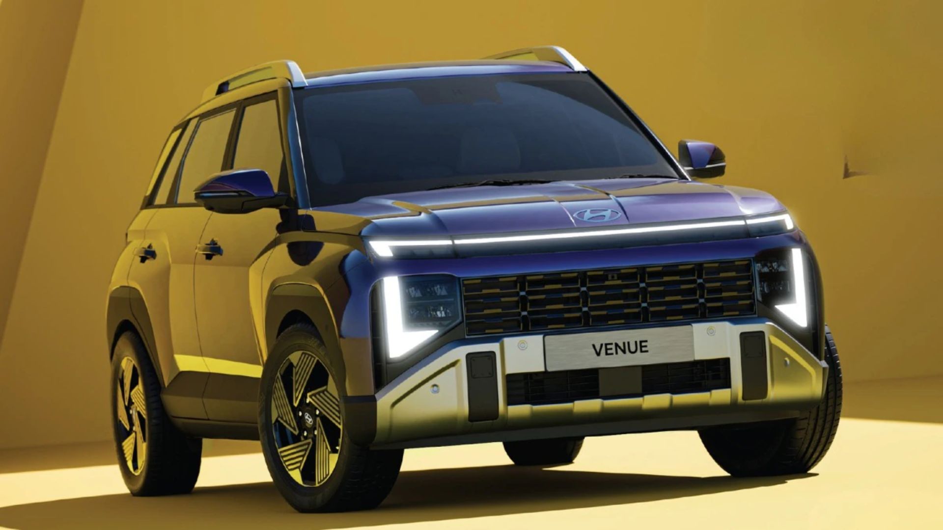 फीचर्स के मामले में भी नई Creta में बड़े बदलाव देखने को मिल सकते हैं। रिपोर्ट्स के अनुसार, इसमें ड्यूल स्क्रीन सेटअप (इंफोटेनमेंट + डिजिटल इंस्ट्रूमेंट क्लस्टर), एडवांस कनेक्टेड कार टेक्नोलॉजी, लेवल-2 ADAS सेफ्टी फीचर्स, साइड पार्किंग सेंसर्स, फ्रंट और रियर डैशकैम और 10-वे पावर एडजस्टेबल ड्राइवर सीट जैसे प्रीमियम फीचर्स शामिल किए जा सकते हैं। इन अपडेट्स के साथ Creta सीधे तौर पर सेगमेंट की सबसे टेक-लोडेड SUVs में शामिल हो जाएगी। (img source: google)