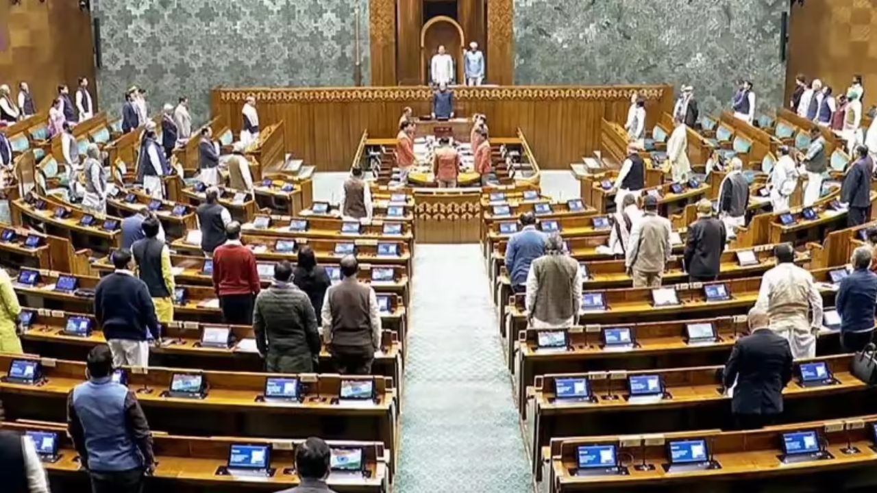 राज्यसभा में उठा लोकसभा का मुद्दा, तो बरपा हंगामा; नड्डा ने दी नसीहत तो खड़गे ने बोला हमला