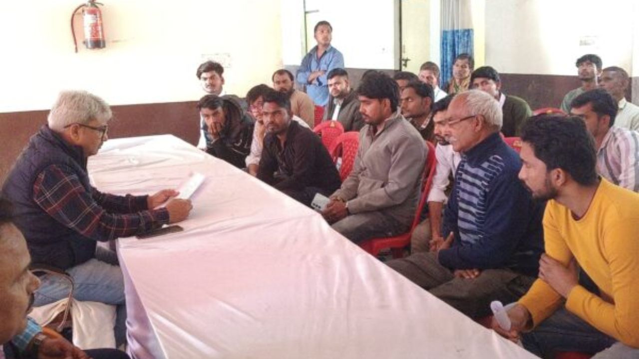 महराजगंज में लगा परिवहन मेला, जानिए दो पहिया से मालवाहन तक कितनी मिली कर छूट