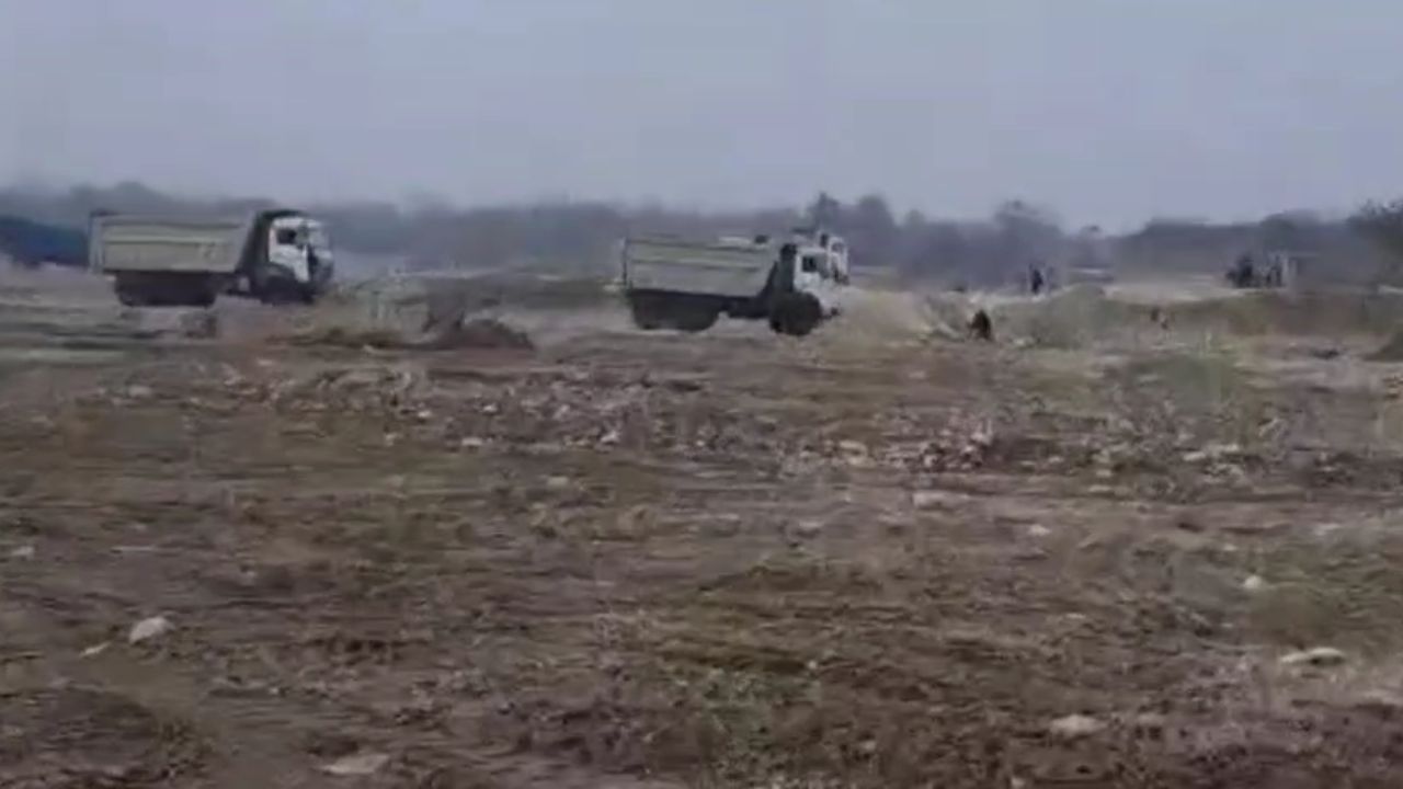 Nainital: कोसी नदी में अवैध खनन पर वन विभाग का बड़ा प्रहार, इतने वाहन जब्त