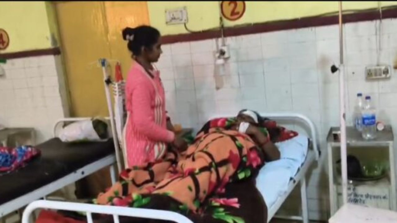 Raebareli News: पुरानी रंजिश को लेकर दो पक्षों में जमकर मारपीट, कई घायल